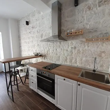 Apartamento Kut *
